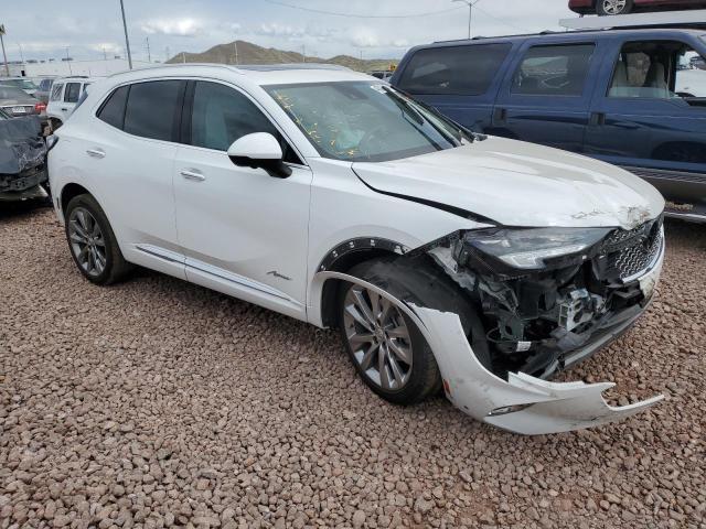 LRBFZRR42ND063268 - 2022 BUICK ENVISION AVENIR WHITE photo 4