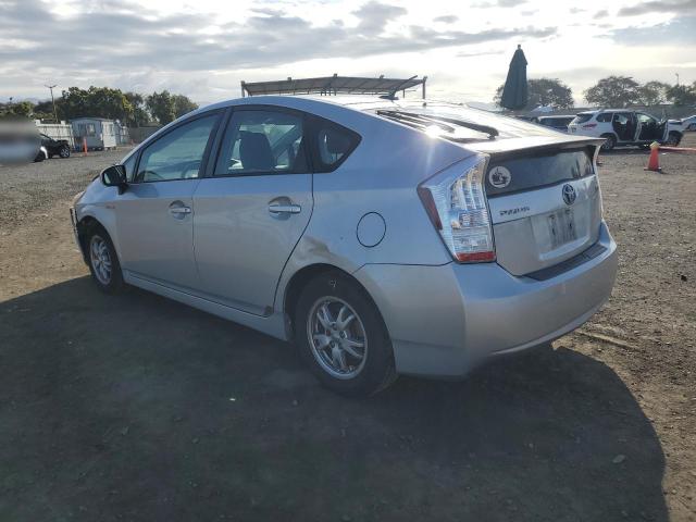 JTDKN3DU4B1333114 - 2011 TOYOTA PRIUS SILVER photo 2