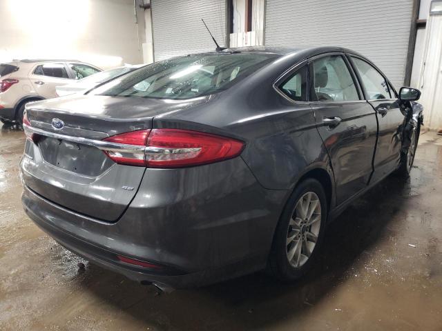 3FA6P0H70HR341987 - 2017 FORD FUSION SE GRAY photo 3