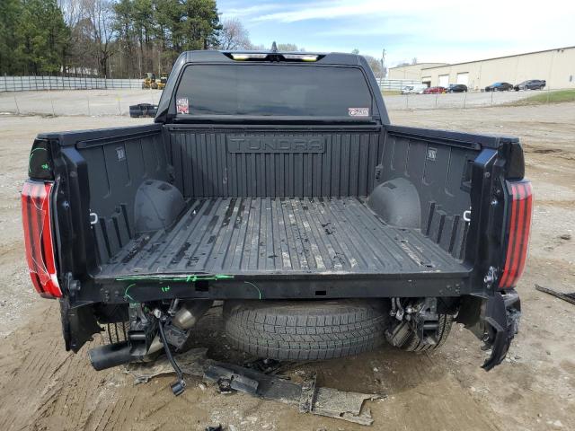 5TFNA5DB7PX108080 - 2023 TOYOTA TUNDRA CREWMAX PLATINUM 黑色 照片 6