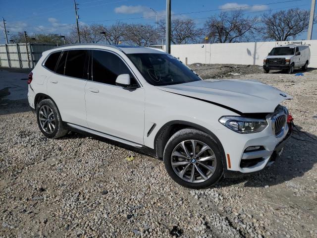 5UXTR9C57KLP87043 - 2019 BMW X3 XDRIVE30I WHITE photo 4