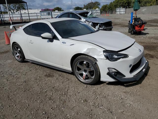 JF1ZNAA19D2724582 - 2013 TOYOTA SCION FR-S 白色 照片 4