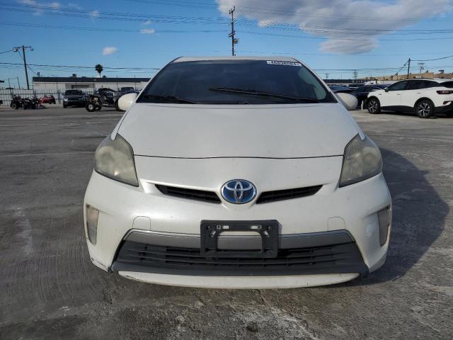 JTDKN3DP8E3053084 - 2014 TOYOTA PRIUS PLUG WHITE photo 5