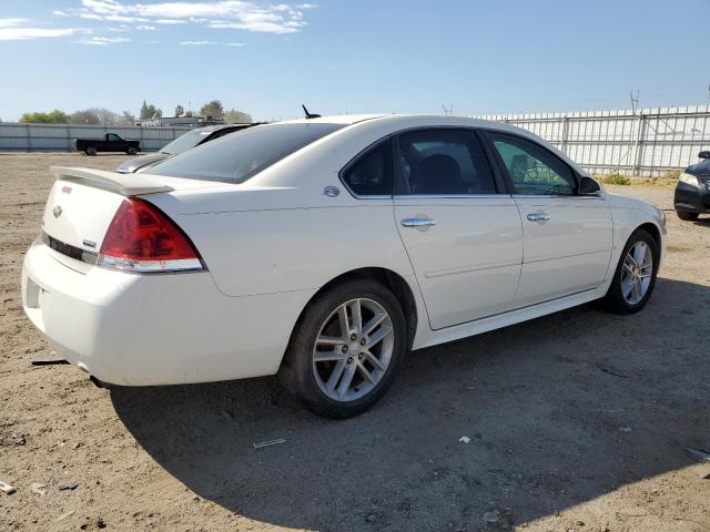 2G1WU57M391119336 - 2009 CHEVROLET IMPALA LTZ WHITE photo 3