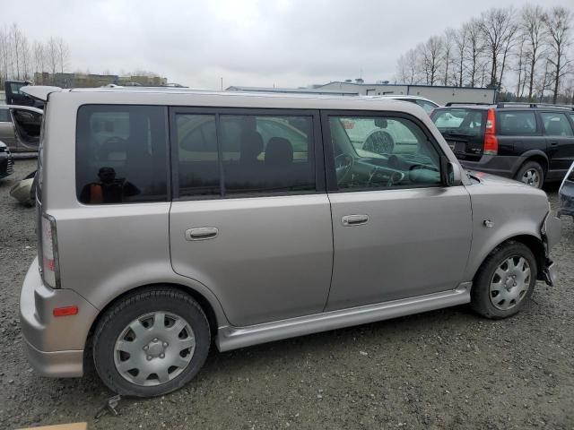 JTLKT324040157250 - 2004 TOYOTA SCION XB 银色 照片 3