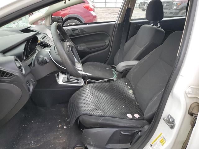 3FADP4EJ0JM127566 - 2018 FORD FIESTA SE WHITE photo 7