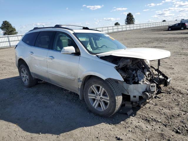 1GNKVHKD9FJ242868 - 2015 CHEVROLET TRAVERSE LT WHITE photo 4