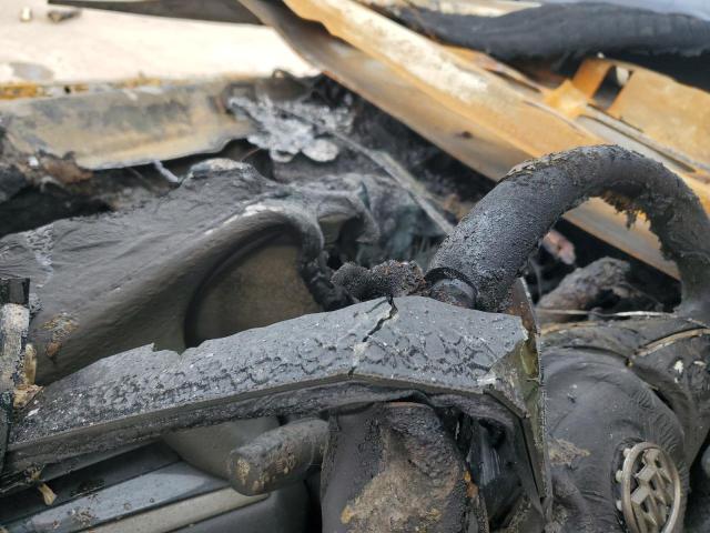 5GAEVAKW5JJ257778 - 2018 BUICK ENCLAVE ESSENCE გრაფიტი ფოტო 9