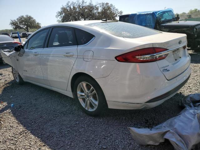 3FA6P0LU4JR157641 - 2018 FORD FUSION SE HYBRID WHITE photo 2