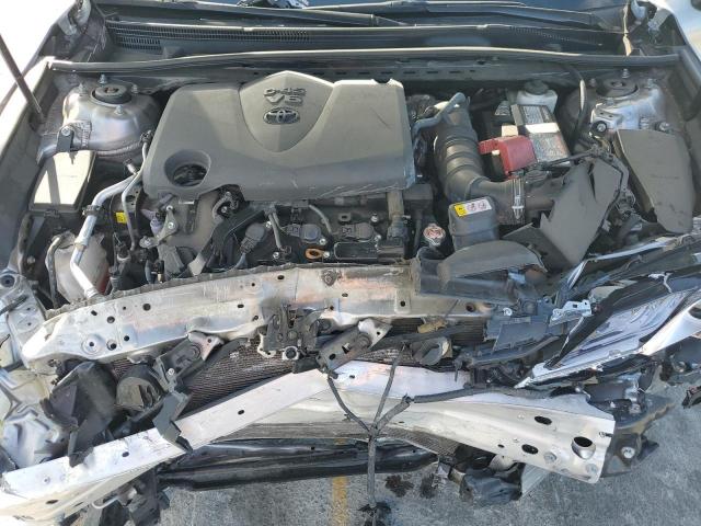 4T1BZ1HK5KU032329 - 2019 TOYOTA CAMRY XSE SILVER photo 11