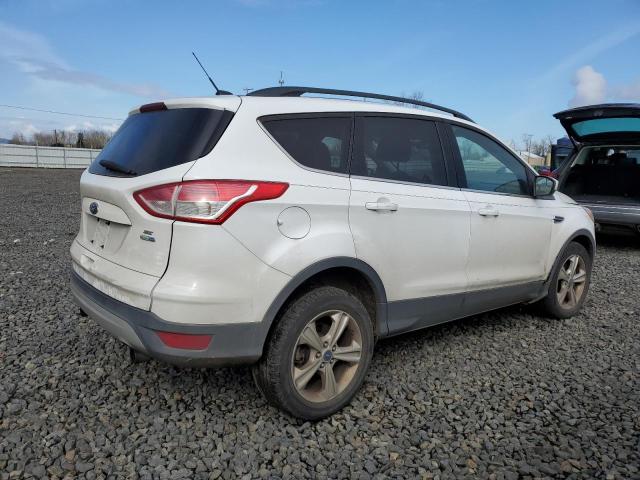 1FMCU9G97DUA34344 - 2013 FORD ESCAPE SE WHITE photo 3