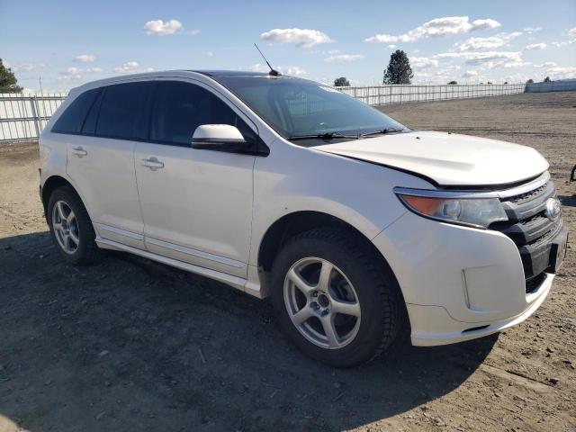 2FMDK4AK9DBA07743 - 2013 FORD EDGE SPORT WHITE photo 4