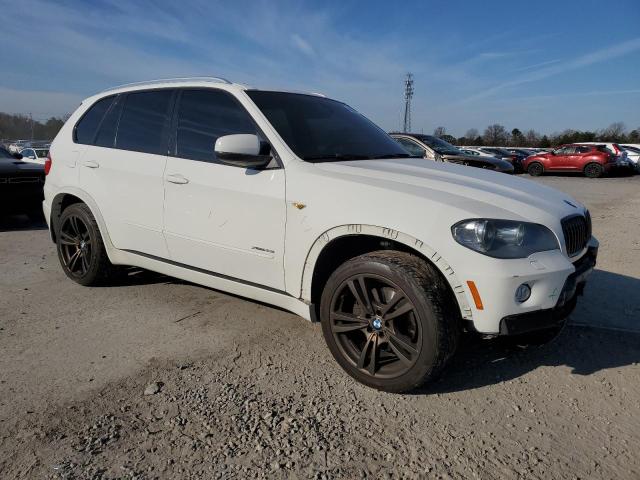 5UXFE8C5XAL310690 - 2010 BMW X5 XDRIVE48I WHITE photo 4