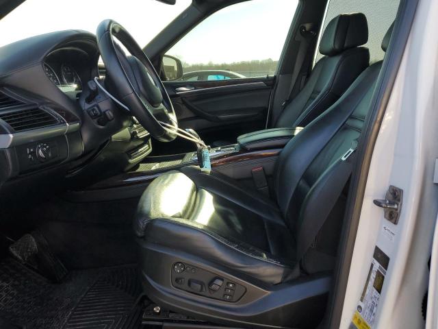 5UXFE8C5XAL310690 - 2010 BMW X5 XDRIVE48I WHITE photo 7