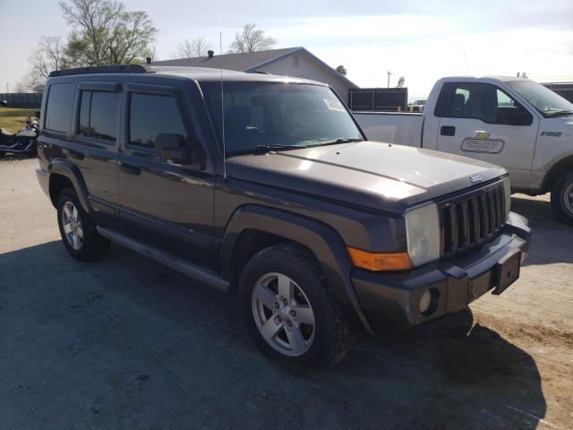 1J8HG48K46C104955 - 2006 JEEP COMMANDER GRAY photo 4