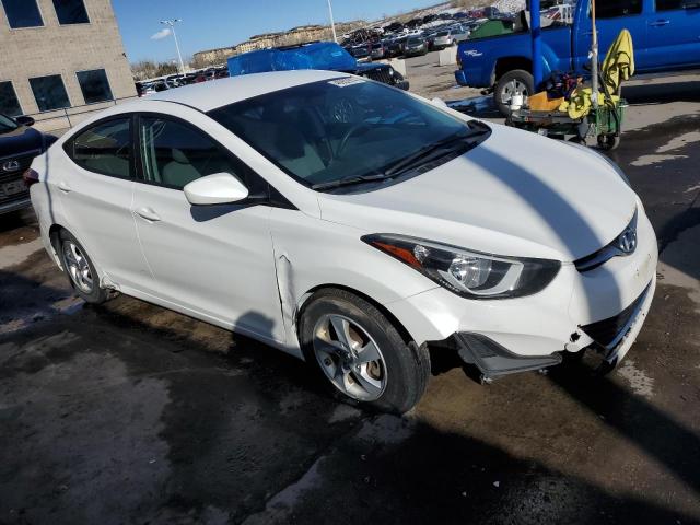 5NPDH4AE4EH462101 - 2014 HYUNDAI ELANTRA SE WHITE photo 4