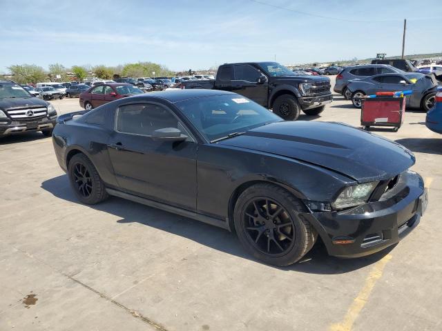 1ZVBP8AM5C5223739 - 2012 FORD MUSTANG BLACK photo 4