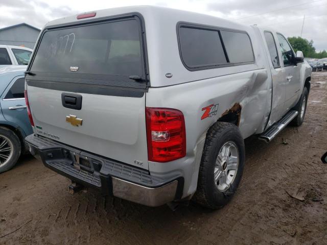 1GCSKTE37AZ269777 - 2010 CHEVROLET SILVERADO K1500 LTZ SILVER photo 4