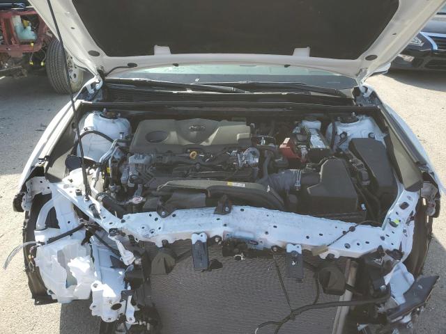 4T1G11BK1PU082562 - 2023 TOYOTA CAMRY SE NIGHT SHADE WHITE photo 11