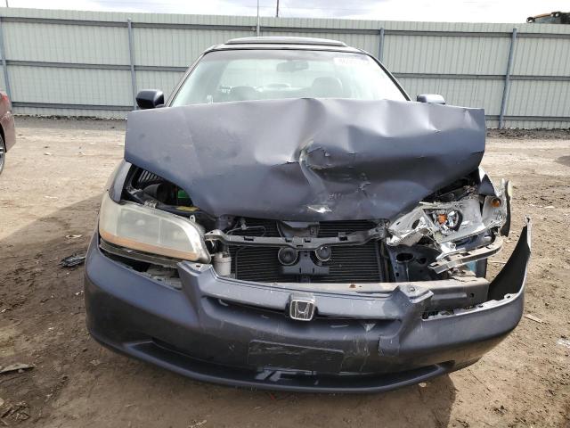 1HGCG6681YA015252 - 2000 HONDA ACCORD EX CHARCOAL photo 5