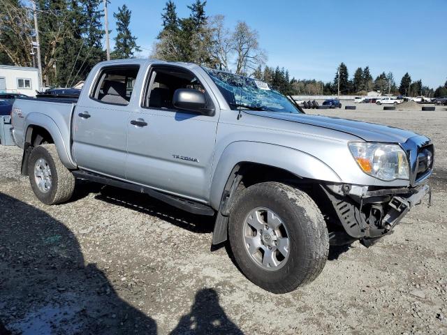 5TEJU62N35Z128485 - 2005 TOYOTA TACOMA DOUBLE CAB PRERUNNER SILVER photo 4