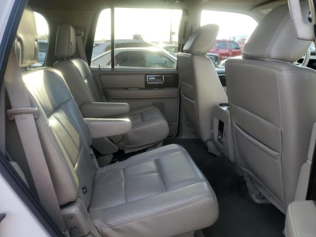 5LMJJ2H58AEJ10577 - 2010 LINCOLN NAVIGATOR WHITE photo 11