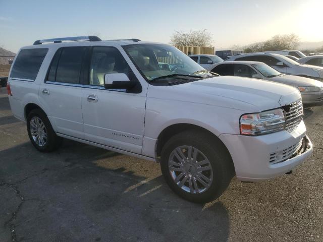 5LMJJ2H58AEJ10577 - 2010 LINCOLN NAVIGATOR WHITE photo 4