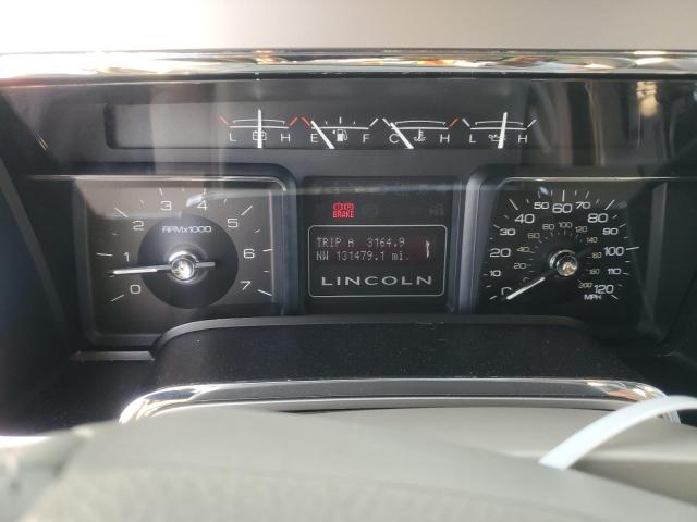 5LMJJ2H58AEJ10577 - 2010 LINCOLN NAVIGATOR WHITE photo 9