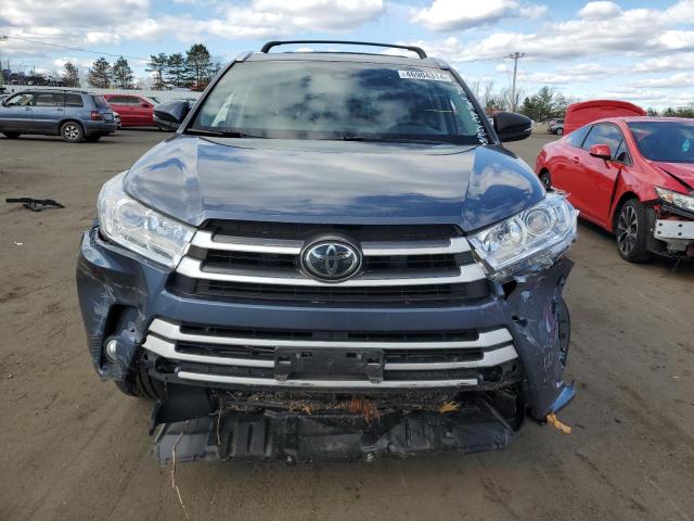 5TDJZRFH6HS434766 - 2017 TOYOTA HIGHLANDER SE BLUE photo 5