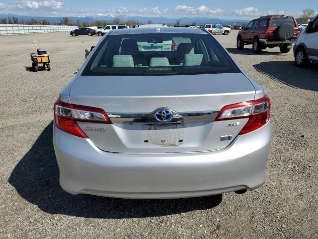 4T1BD1FK8EU111080 - 2014 TOYOTA CAMRY HYBRID SILVER photo 6