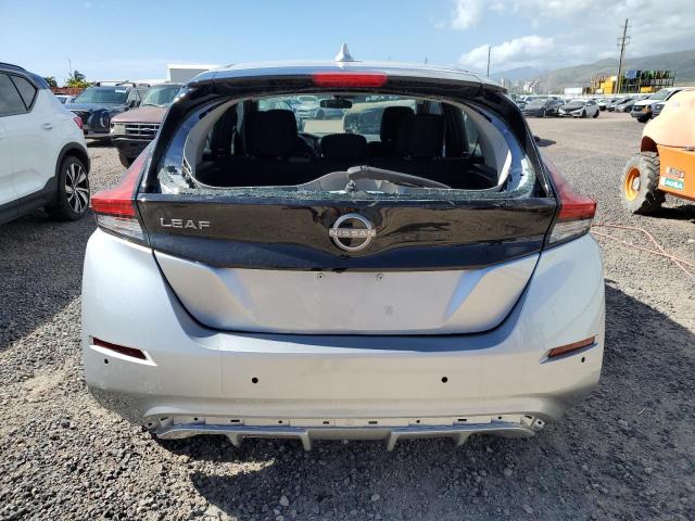 1N4AZ1BV1PC561122 - 2023 NISSAN LEAF S SILVER photo 6