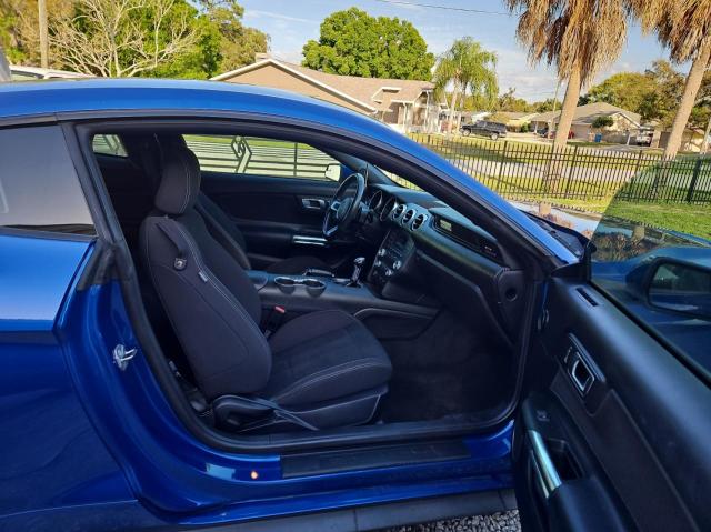 1FA6P8TH4J5132078 - 2018 FORD MUSTANG BLUE photo 5