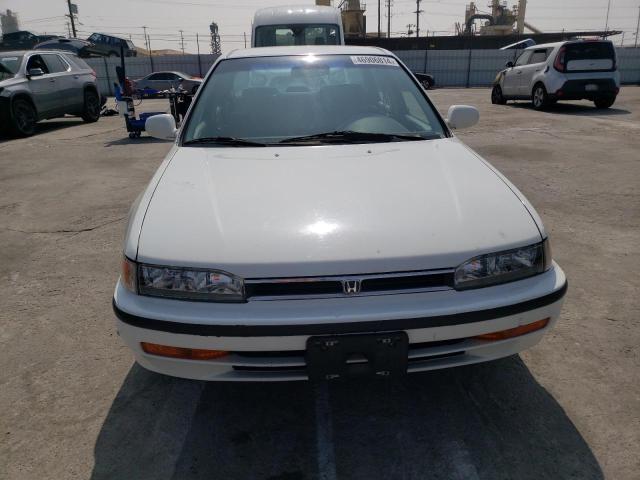 JHMCB7659NC026345 - 1992 HONDA ACCORD LX WHITE photo 5