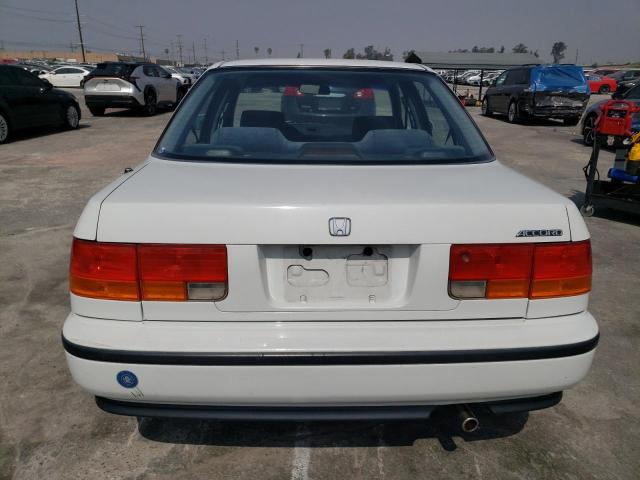 JHMCB7659NC026345 - 1992 HONDA ACCORD LX WHITE photo 6