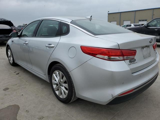 5XXGU4L31JG218772 - 2018 KIA OPTIMA EX SILVER photo 2