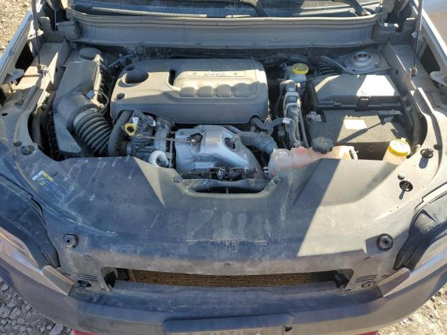 1C4PJMBN6KD289358 - 2019 JEEP CHEROKEE TRAILHAWK SILVER photo 11