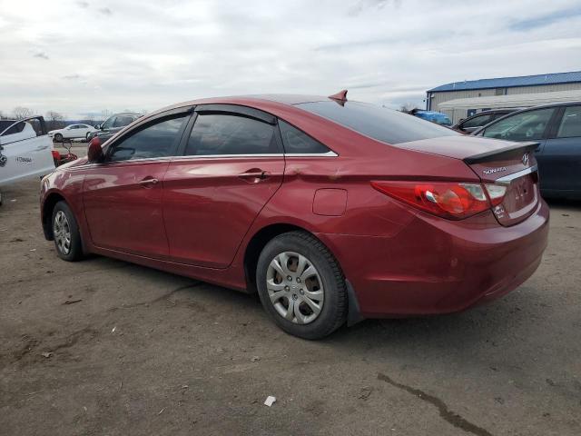 5NPEB4AC8BH182567 - 2011 HYUNDAI SONATA GLS RED photo 2