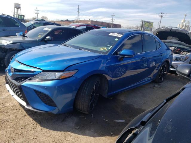 4T1B61HK1JU021710 - 2018 TOYOTA CAMRY XSE BLUE photo 1