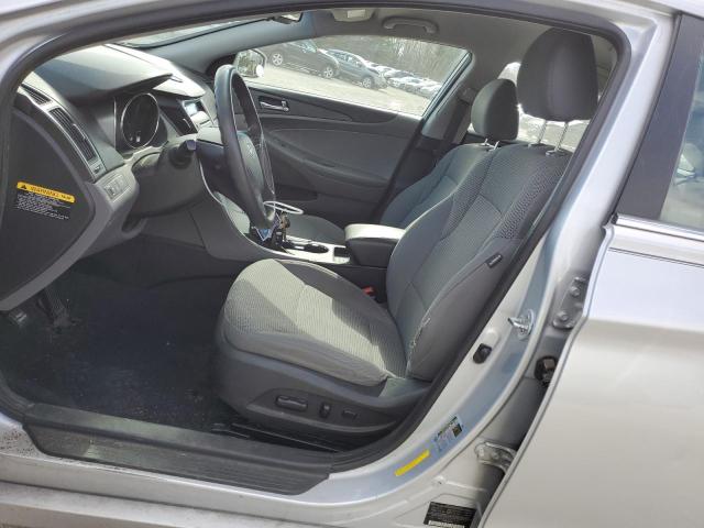 5NPEB4AC2CH473132 - 2012 HYUNDAI SONATA GLS SILVER photo 7