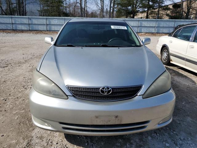 4T1BE32K44U264049 - 2004 TOYOTA CAMRY LE SILVER photo 5