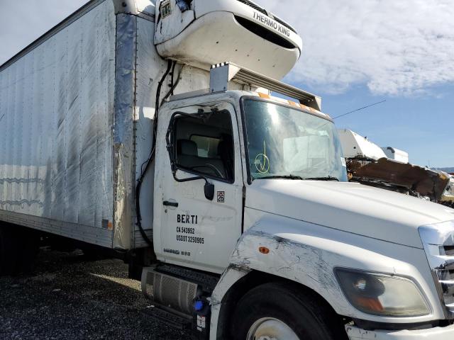 5PVNE8JT8F4S56452 - 2015 HINO 258/268 WHITE photo 9