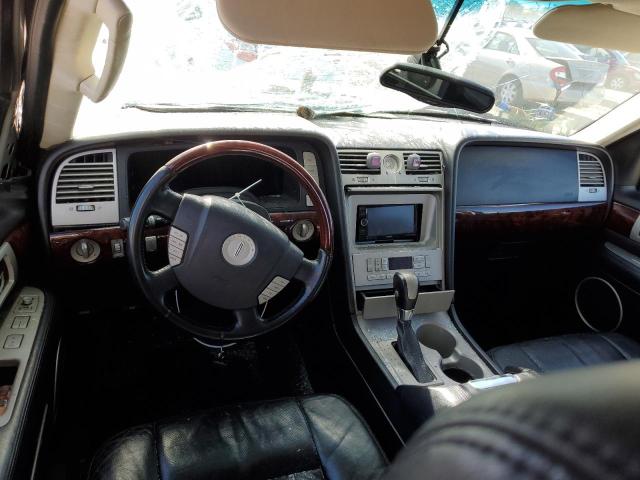 5LMFU28R93LJ28083 - 2003 LINCOLN NAVIGATOR 灰色 照片 8