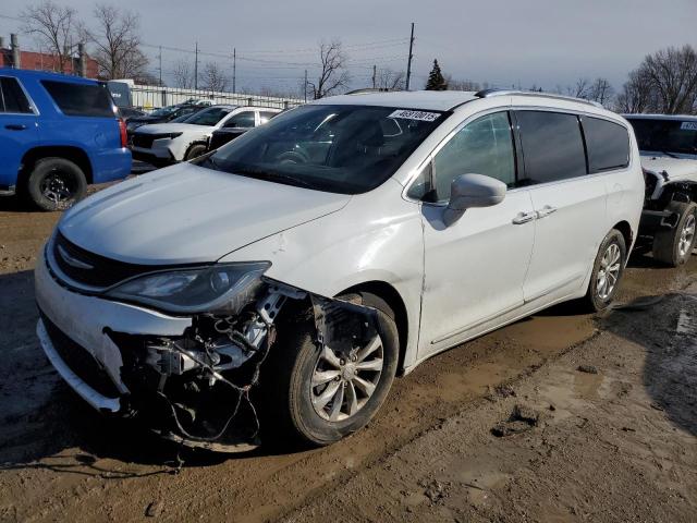 2C4RC1BG1KR625157 - 2019 CHRYSLER PACIFICA TOURING L WHITE photo 1