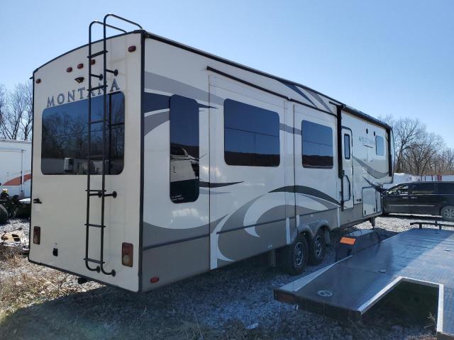 4YDF35629K4700910 - 2019 KEYSTONE MONTANA TWO TONE photo 4