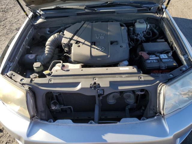 JTEZU14R978091528 - 2007 TOYOTA 4RUNNER SR5 ვერცხლისფერი ფოტო 12