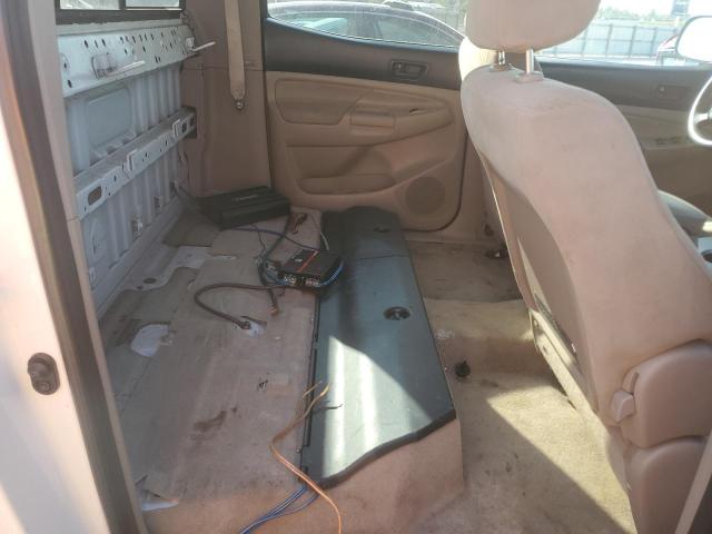 3TMJU62N48M063907 - 2008 TOYOTA TACOMA DOUBLE CAB PRERUNNER WHITE photo 10