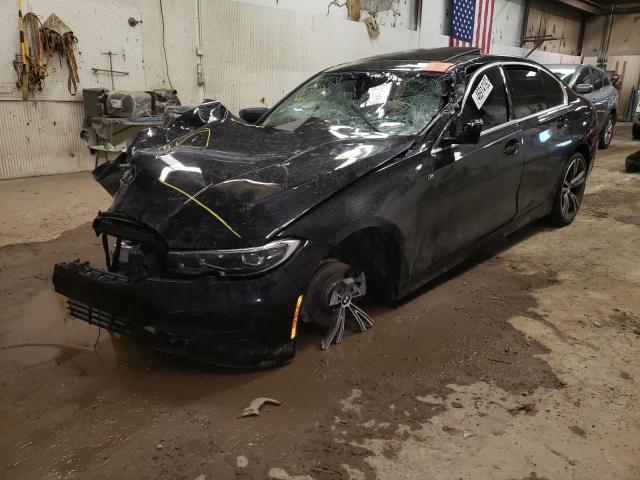 3MW5R7J08N8C46890 - 2022 BMW 330XI BLACK photo 2