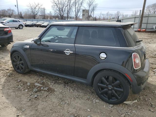 WMWMF73539TW86785 - 2009 MINI COOPER S BLACK photo 2