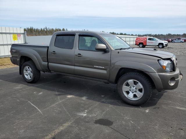 3TMMU52N49M009192 - 2009 TOYOTA TACOMA DOUBLE CAB LONG BED BROWN photo 4