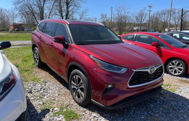 5TDGZRAH7MS077836 - 2021 TOYOTA HIGHLANDER XLE RED photo 1